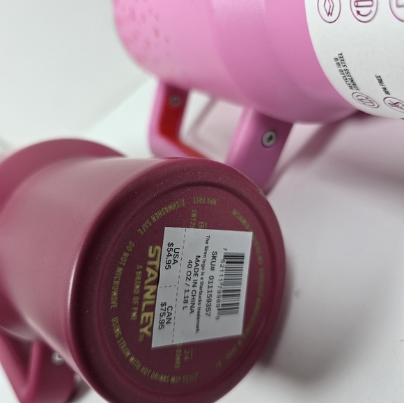 Stanley 2025 Target Pink Hearts And Berry Glitter Starbuck 2024  Tumbler Nwt - Picture 13 of 14